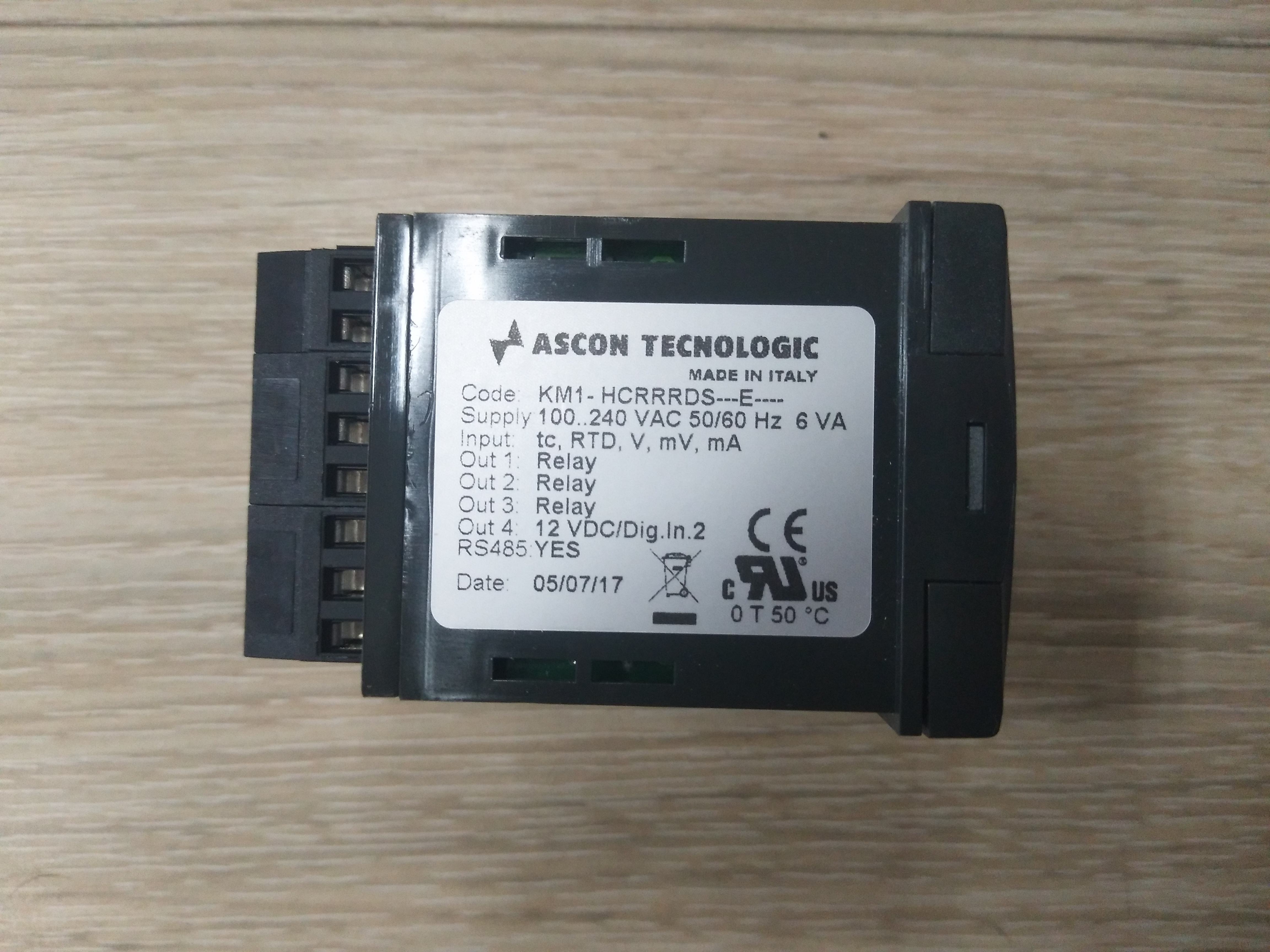 意大利ASCON溫控器電壓表信號(hào)轉(zhuǎn)換器